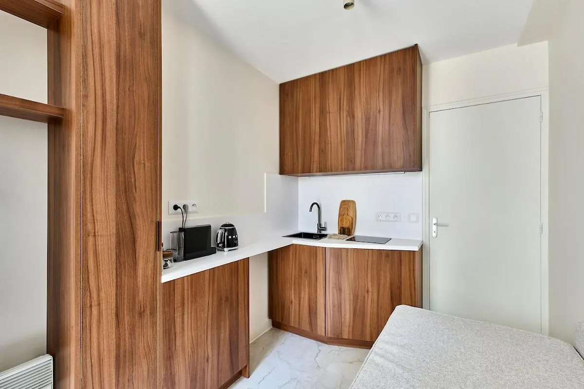 Close To La Villette Crimee Metro Station Line 7 Paris Apartment