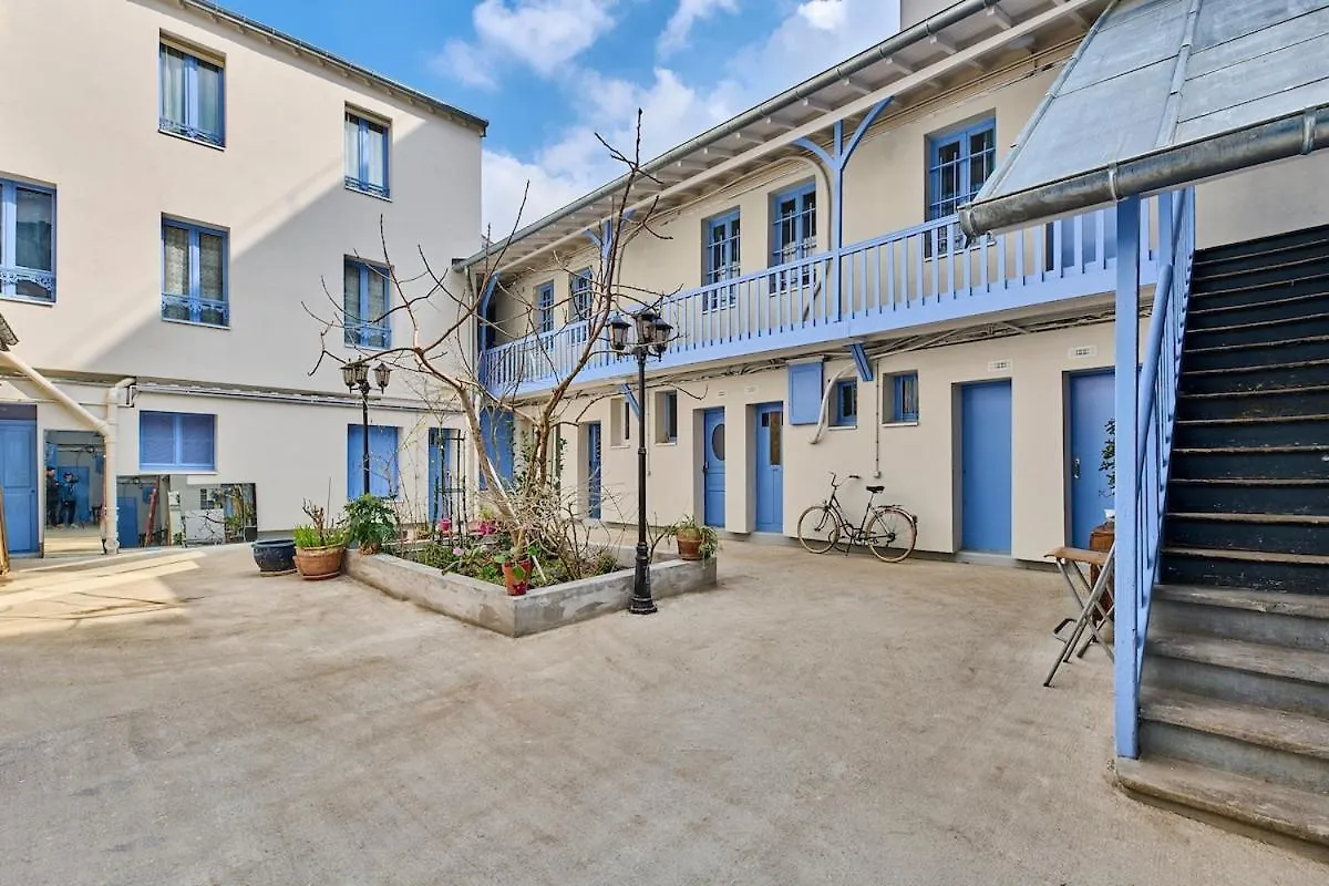 Close To La Villette Crimee Metro Station Line 7 Paris